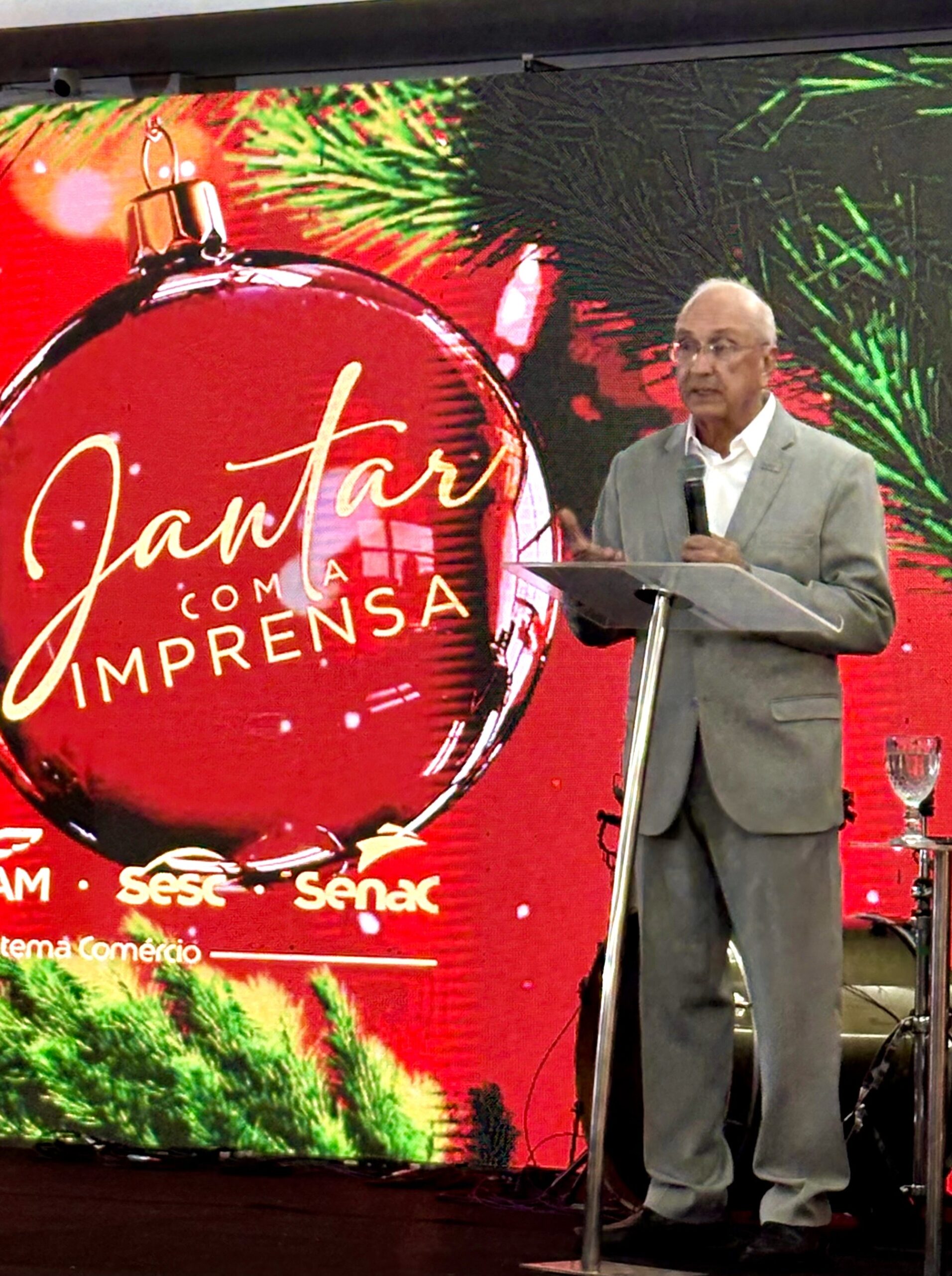 foto-8-fecom-aderson-frota