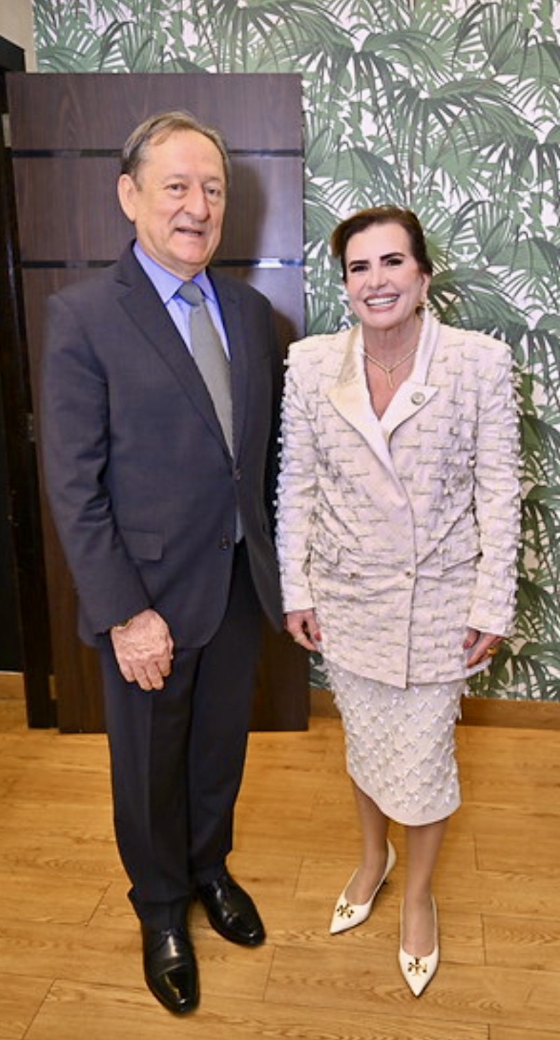 foto-8-posse-3-yara-e-cezar-bandiera