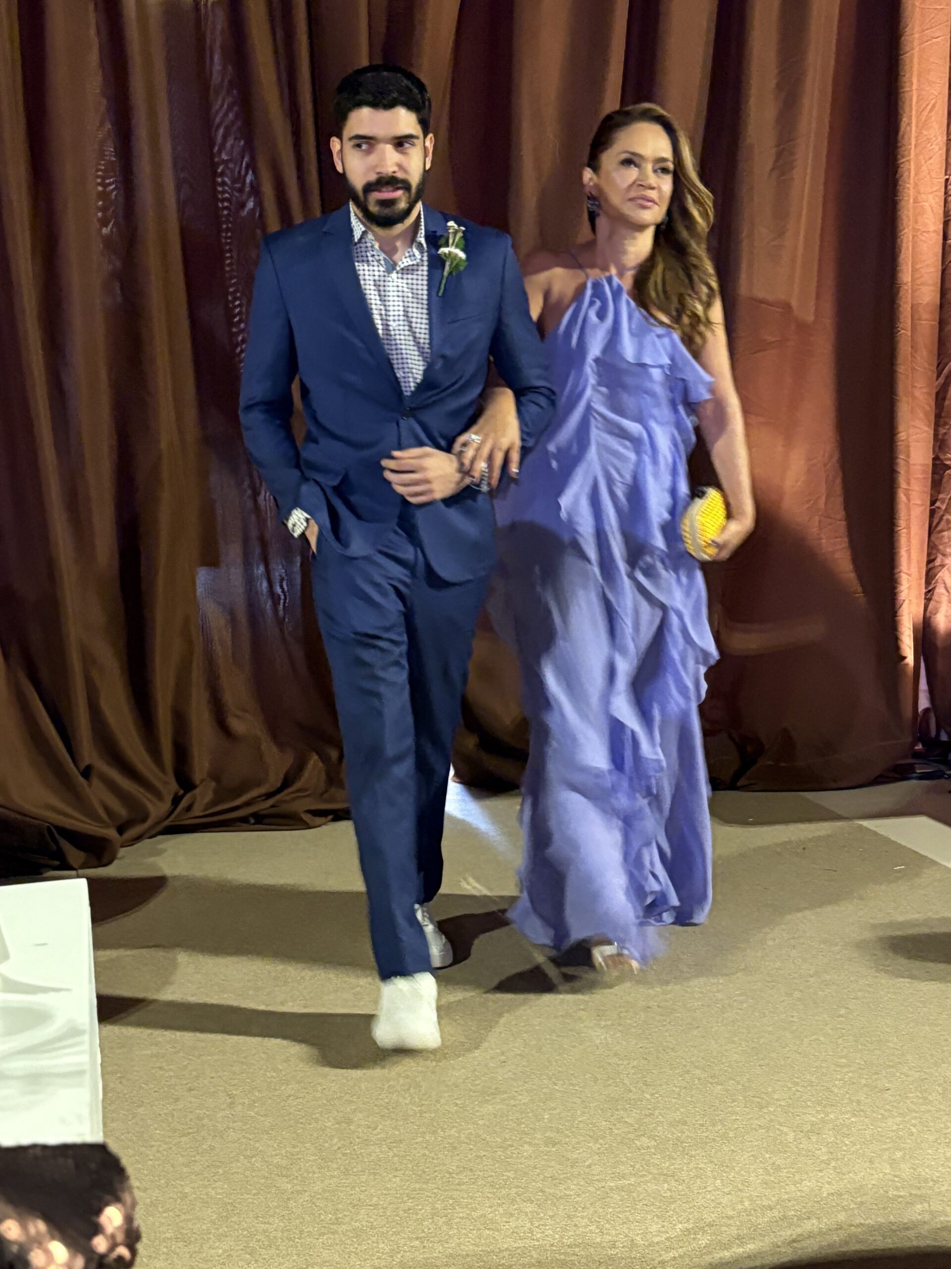 foto-9-feliz-ana-paula-perrone-e