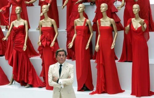 2026-01-19t170941z-399560296-rc2h4jaz1ceh-rtrmadp-3-people-valentino