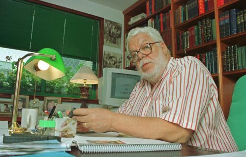 q4ojrinzsne7nld5pgx5hqbpui