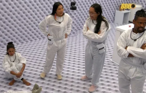 gabriela-livia-rafaella-e-leandro-no-quarto-branco-do-bbb-26-3092361-article