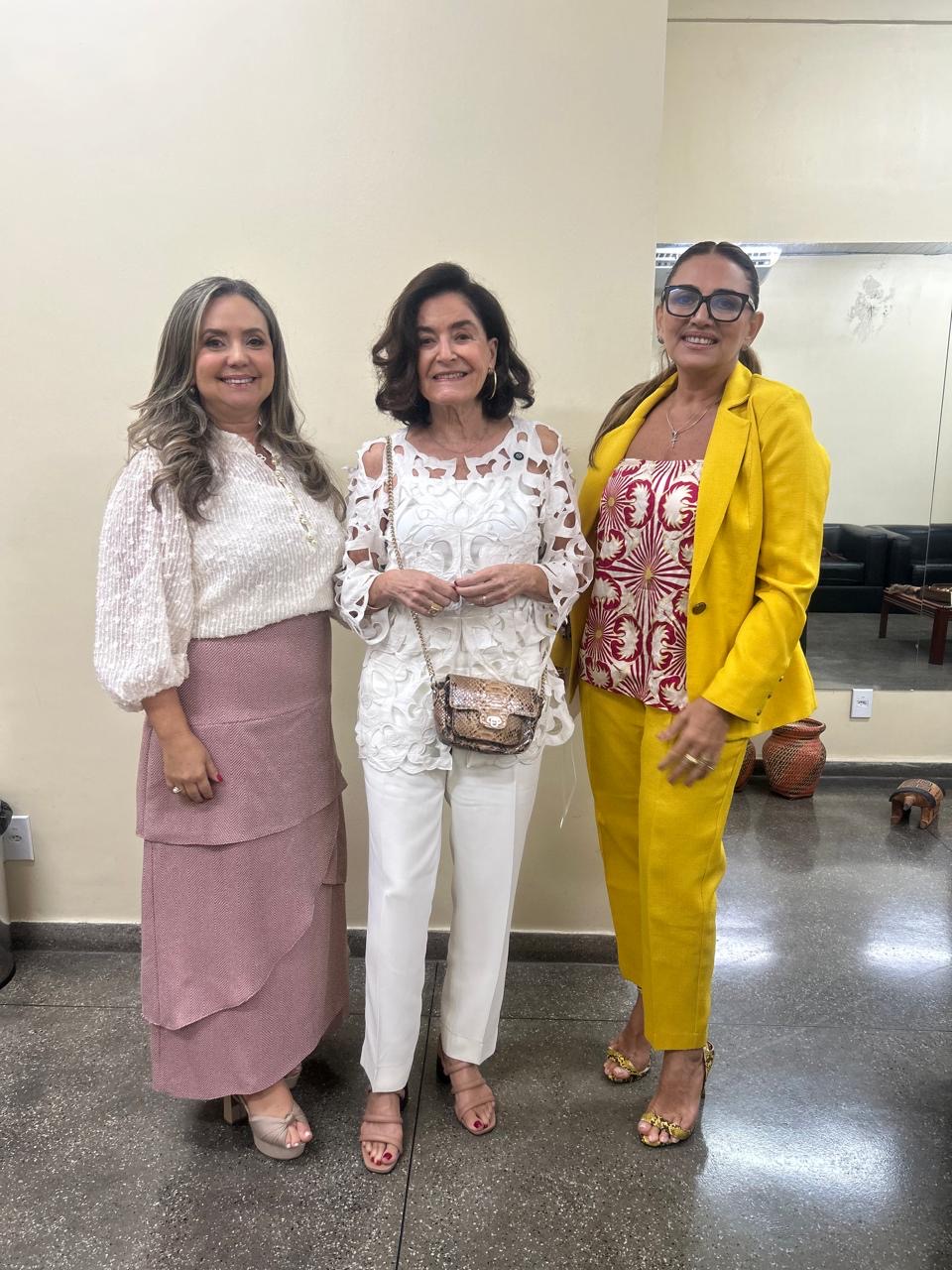 foto-1-dells-lamisse-gloria-kalil-maza-lopes