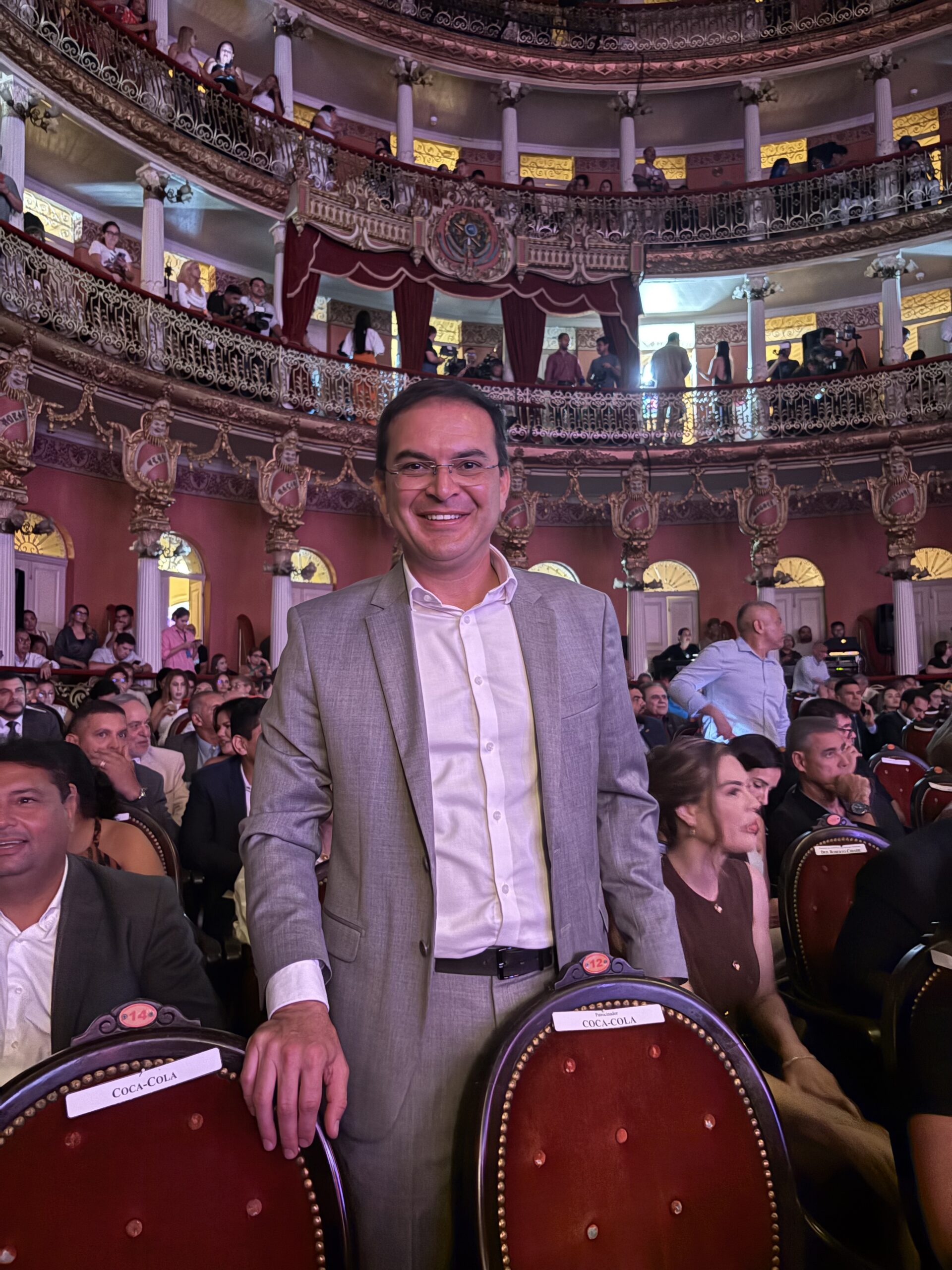 foto-13-teatro-matheus-assayag