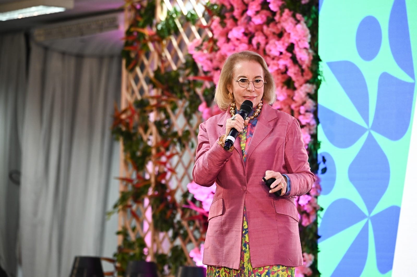 foto-2-dellas-janete-vaz-ceo-do-sabin