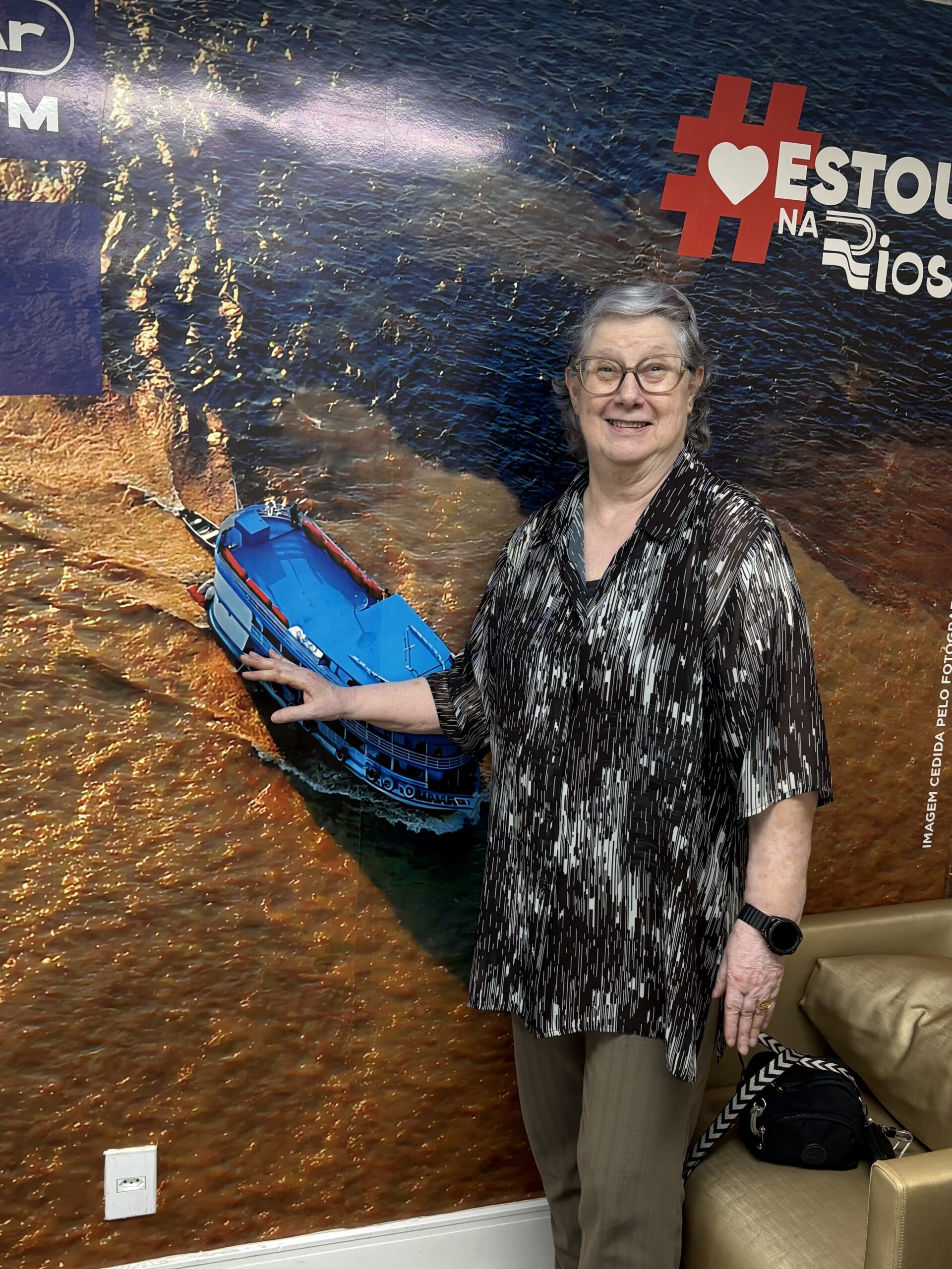 foto-8-divando-mayara-diefenbach