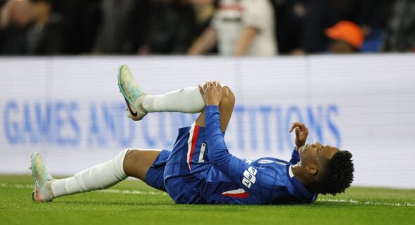 2026-04-18t191814z-1880051640-up1em4i1hmdyu-rtrmadp-3-soccer-england-che-mun