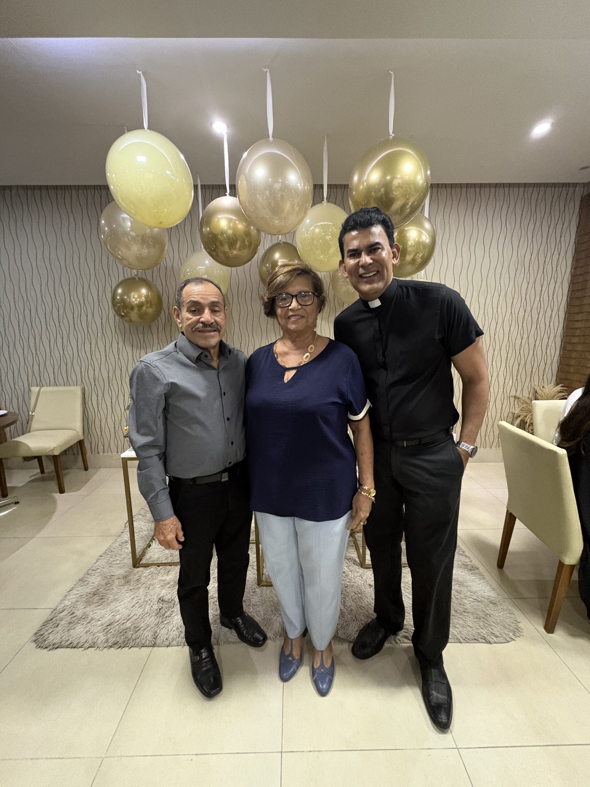 foto-12-may-charles-graca-e-marido