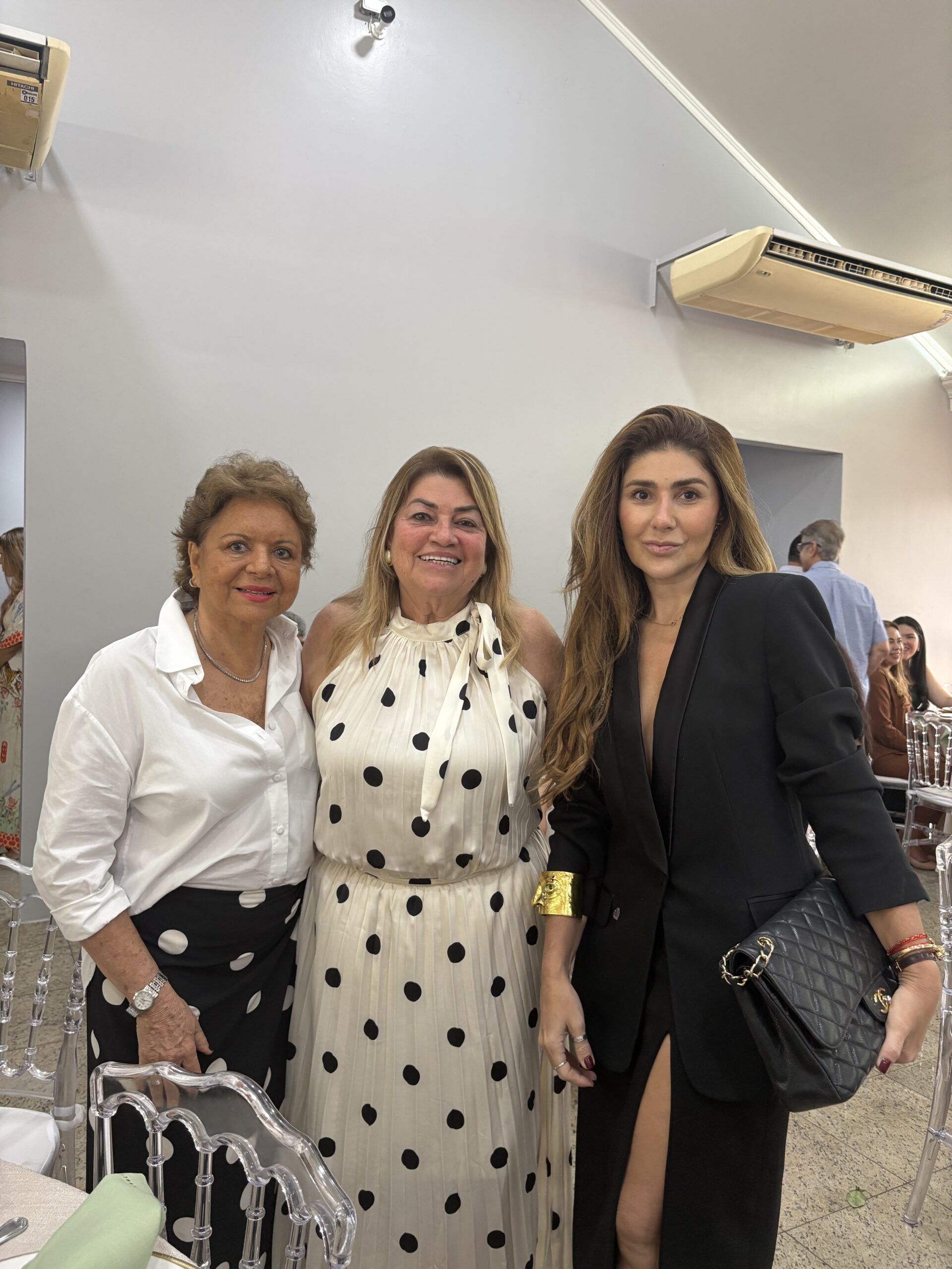 foto-4-amazonia-marilena-perales-suely-e-bruna-paes-barreto
