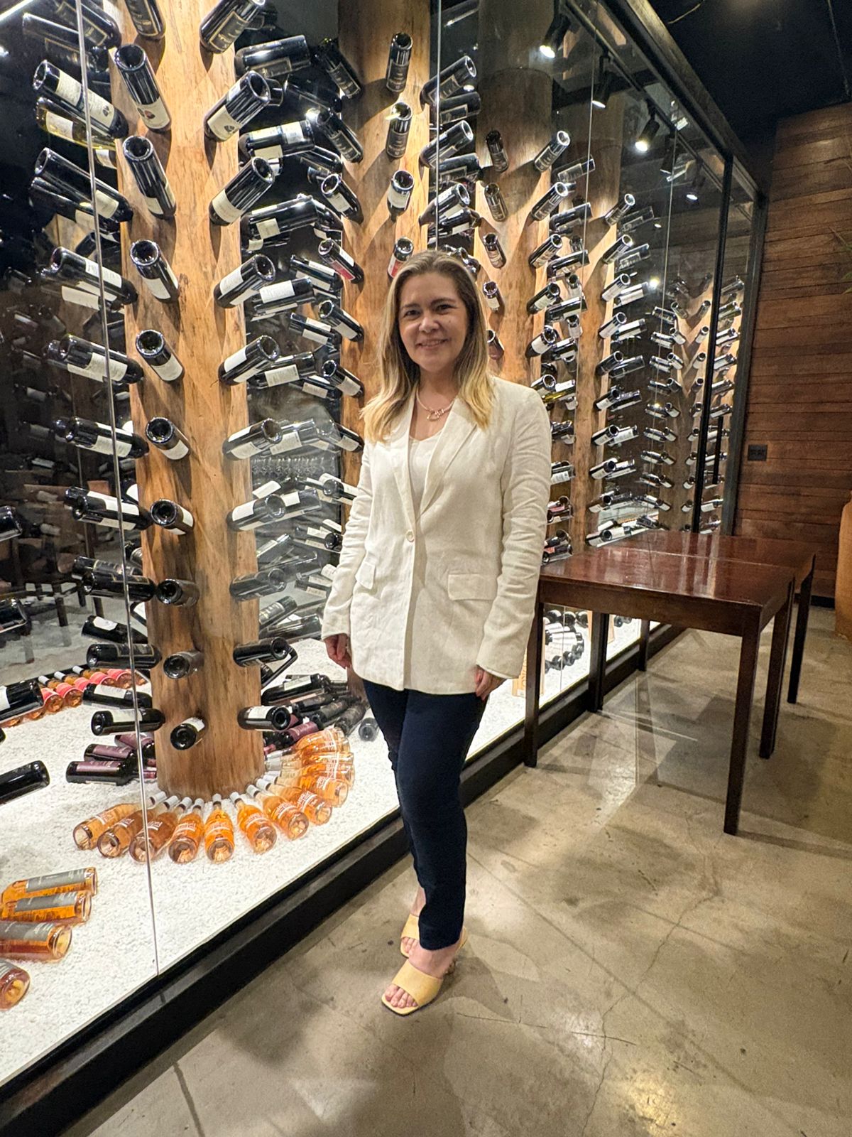 foto-7-criare-a-arquiteta-raquel-reis-tambem-marcou-presenca-no-pobre-juan