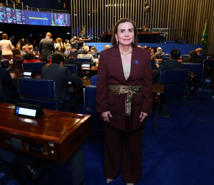 Presidente do TCE-AM acompanha em Brasília promulgação de PEC que fortalece Tribunais de Contas