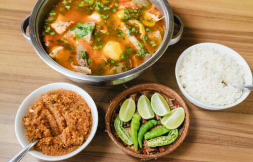 Restaurante aposta em sabores amazônicos em meio à natureza para o Dia das Mães