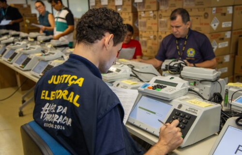 30 anos da urna eletrônica: Segurança e acessibilidade no sistema de votação