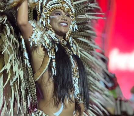 Curral do Boi Garantido realiza 'Noite da Celebração Folclórica'