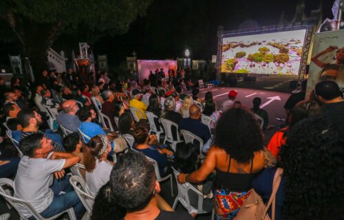 Documentários sobre Ária e Etelvina estreiam em cemitério de Manaus