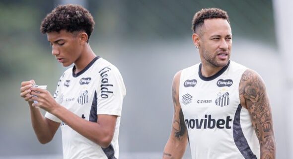 Robinho Jr. acusa Neymar de agressão