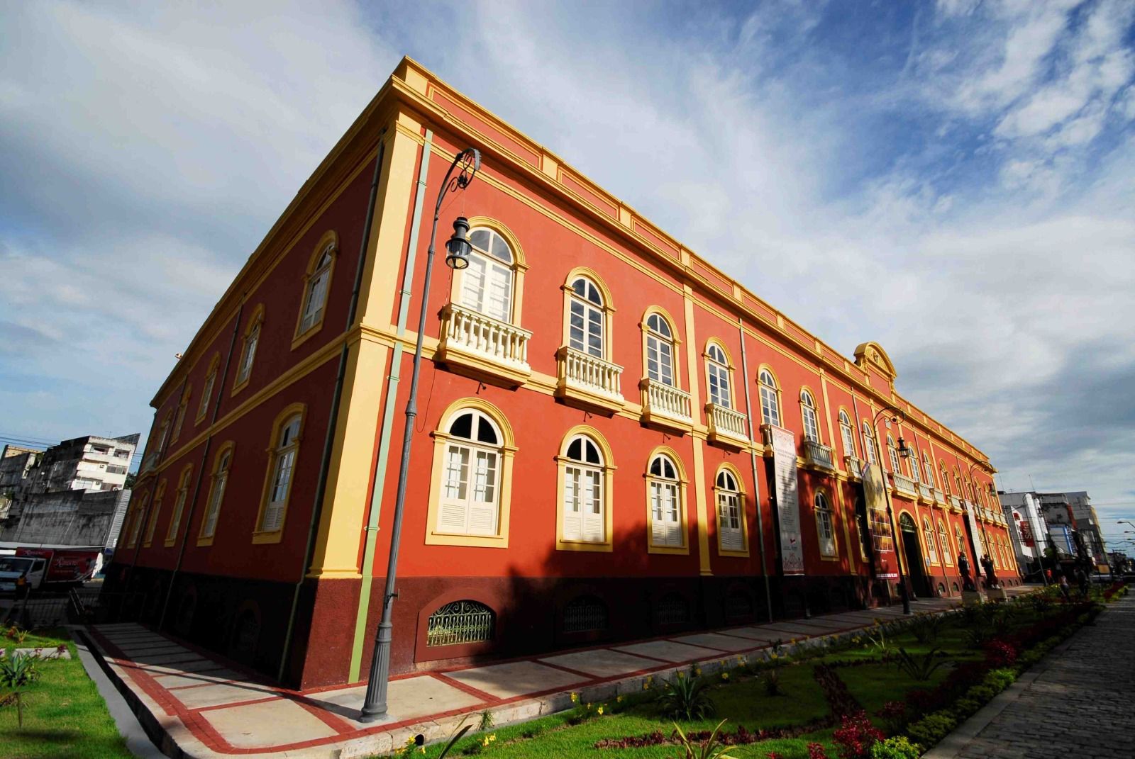 cultura_espaco-cultural_palacete-provincial_foto_arquivo_secretaria-de-estado-de-cultura-e-economia-criativa-3
