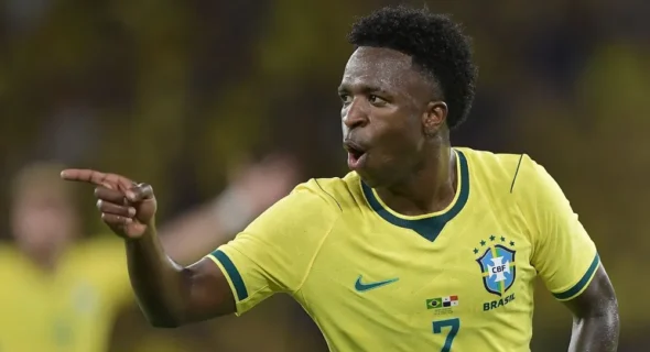 Brasil goleia Panamá em amistoso antes da Copa
