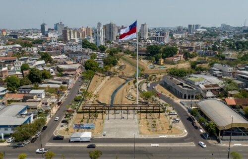 assembleia-legislativa-do-amazonas-aprova-nova-bandeira-para-representar-os-62-municipios-do-estado-1_foto-arquivo-secom