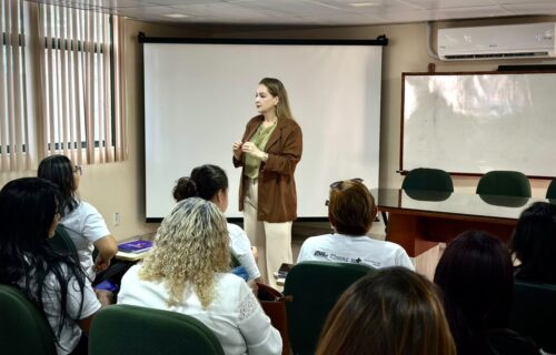 defensoria-do-amazonas-capacita-participantes-do-projeto-defensoras-populares-sobre-direitos-das-mulheres-foto-marcus-bessa_dpeam