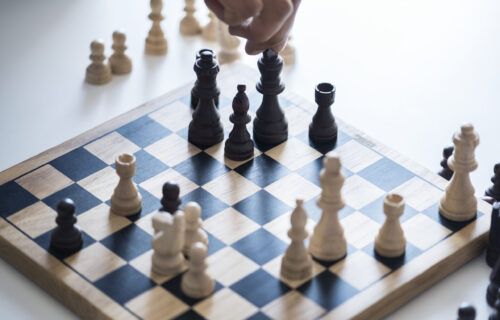chess-game-business-strategy-concept