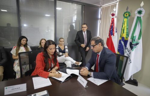DPE-AM e Procon Manaus recomendam fim da exigência de CPF para descontos em farmácias