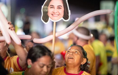 Festa verde e amarela: público começa a movimentar Ponta Negra para Convenção do PL