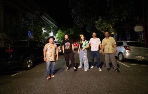Alaídenegão lança ‘Segue o Tempo’ pela Warner Music Brasil