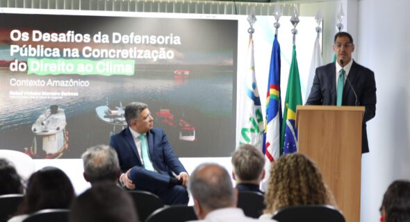 DPAM debate direito ao clima e desafios da Amazônia em congresso internacional
