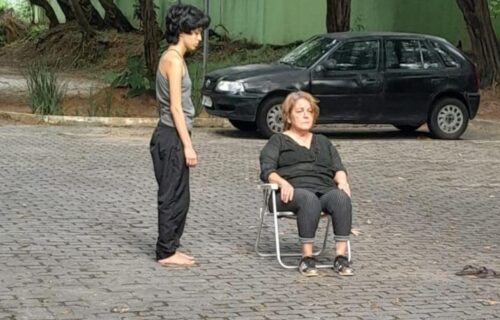 Estacionamento vira espaço cênico para o espetáculo ‘Destruição’, em Manaus*