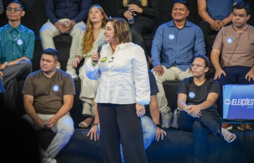 Professora Maria quer pagar ‘dívida’ do governo com interior do Amazonas