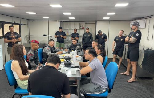 MPAM fortalece integração com forças de segurança durante visita à Base Fluvial Arpão 1