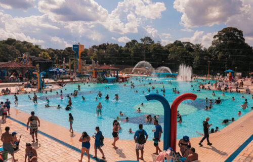 Parque Aquático do Sesc é opção de lazer durante feriado em Manaus
