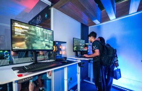 Última semana: Arena Info by Samsung Odyssey fecha programação com jogos de tabuleiro e pokémon