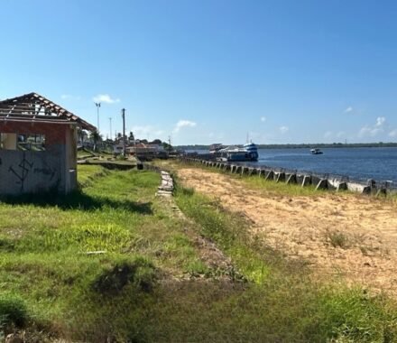MP investiga suposto abandono de obra de recuperação da orla de São Sebastião do Uatumã