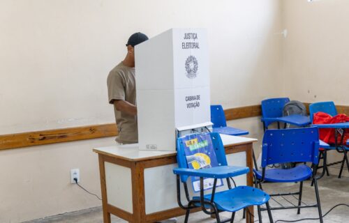 TRE-AM orienta eleitores que não votaram no 1º turno sobre participação no 2º turno