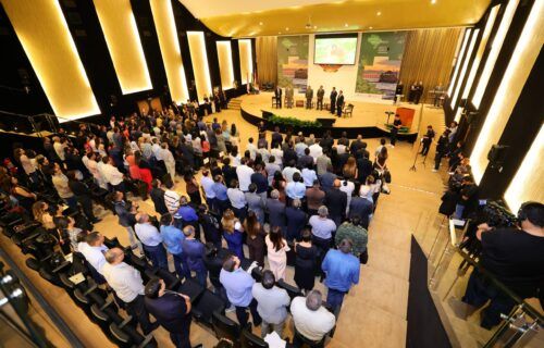 Transporte fluvial e projetos escolares marcam debates em seminário no TCE-AM