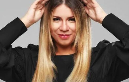 MARÍLIA MENDONÇA: SENTIMENTO LOUCO