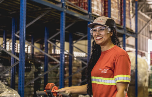 Solar Coca-Cola abre mais de 90 vagas de emprego no Amazonas