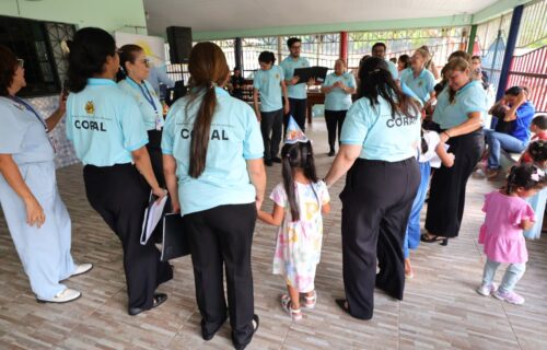 Campanha do TCE-AM leva música e doações ao Abrigo Monte Salém